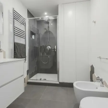 Farini Suite-2