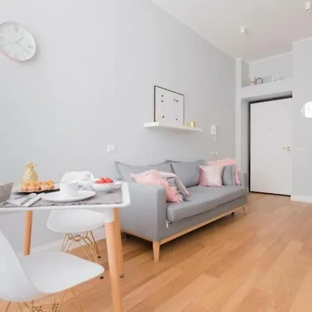 Farini Suite-3
